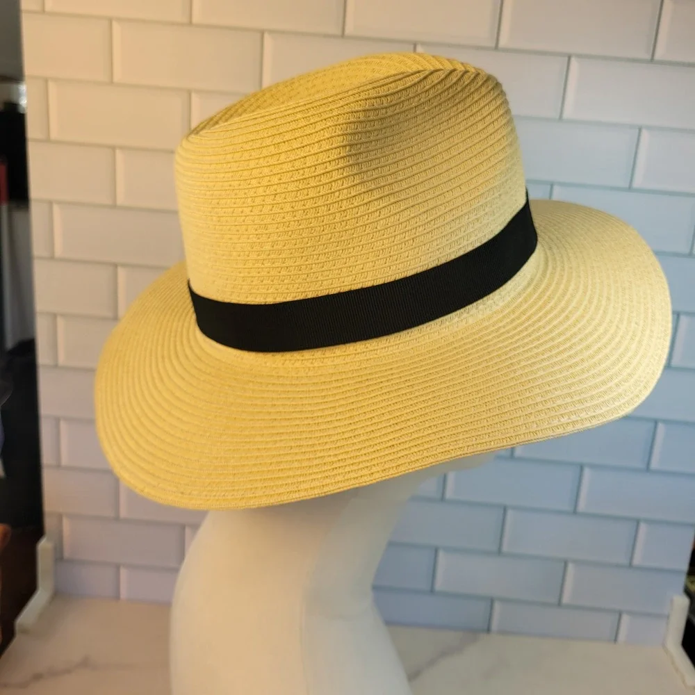 J. Crew Womens Packable Panama Straw Hat Size S/M Blond W/ Black Band Summer
